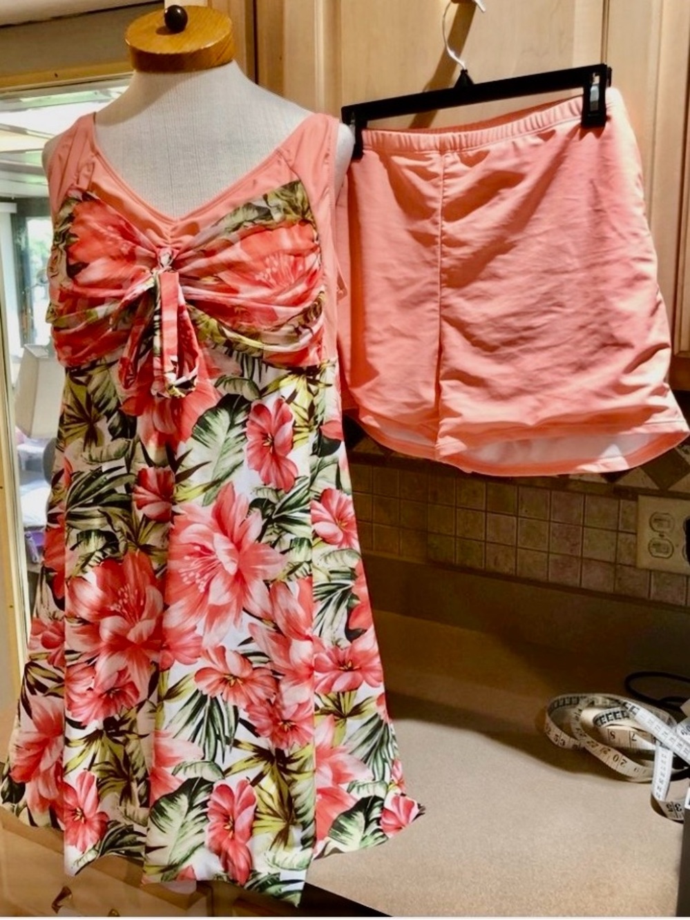 Hanna Nikole Peach Floral Swimsuit Set Sz. 22W